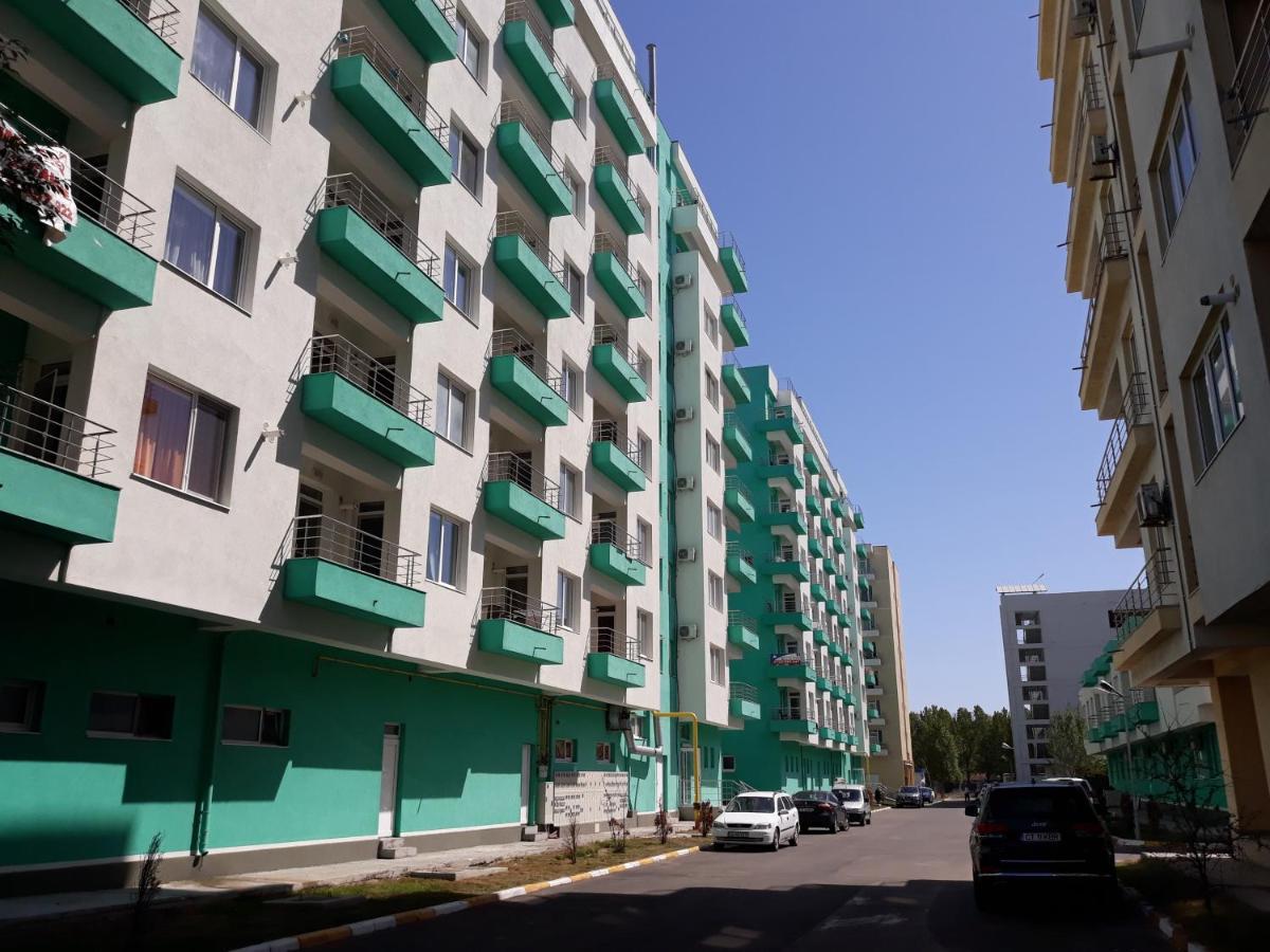 Mamaia Summerland Mrs Luaran gambar